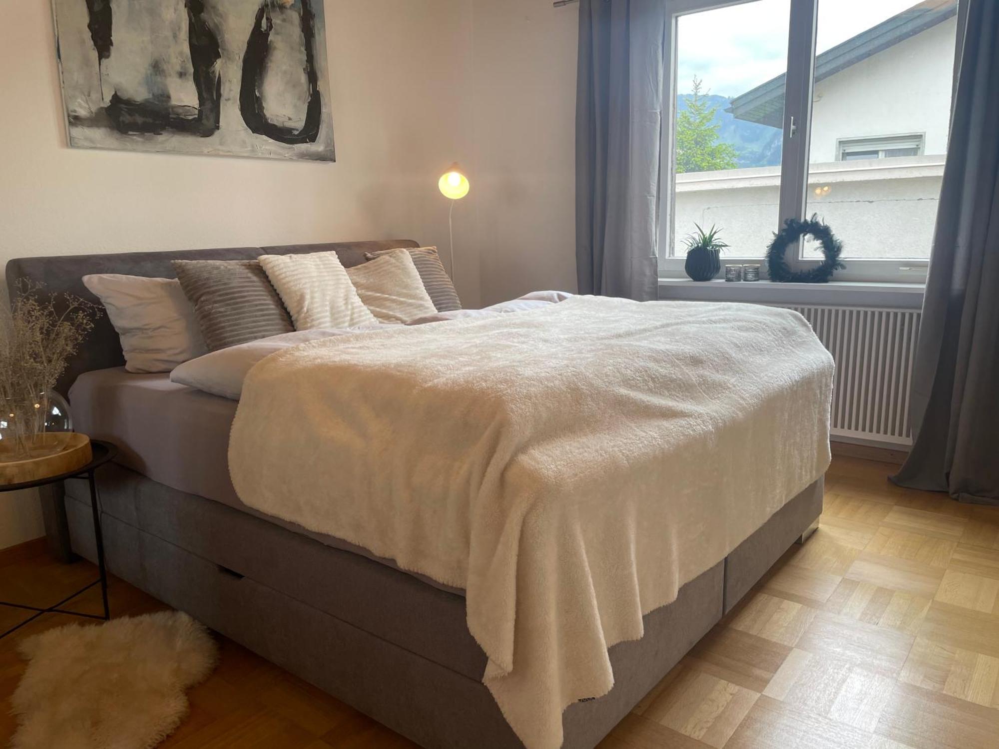 Mader Crown Living Design Apartment - 2 Schlafzimmer - Kueche - Gratis Parkplatz - Abstellraum Fuer Fahrraeder/Ski מראה חיצוני תמונה