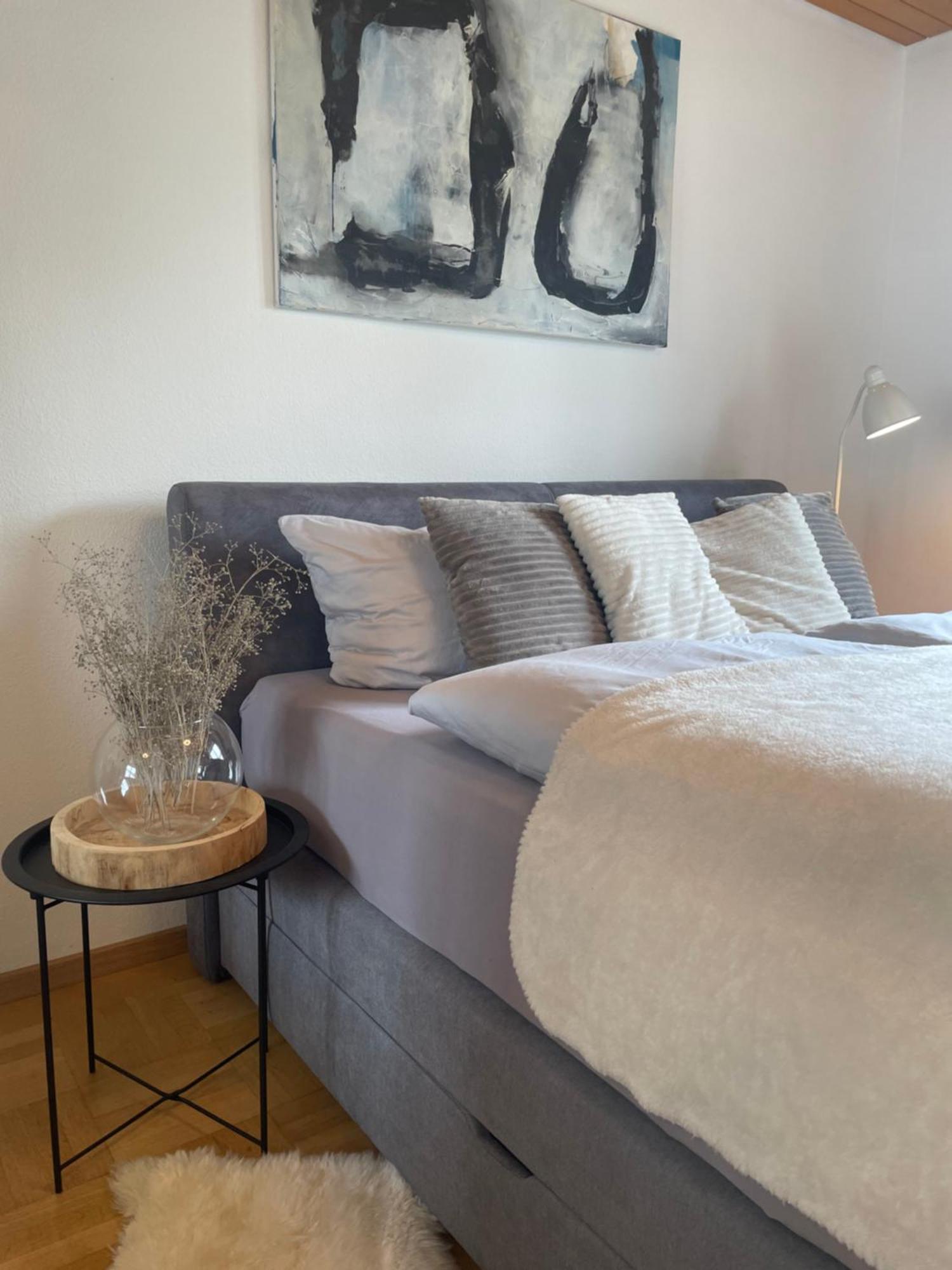 Mader Crown Living Design Apartment - 2 Schlafzimmer - Kueche - Gratis Parkplatz - Abstellraum Fuer Fahrraeder/Ski מראה חיצוני תמונה